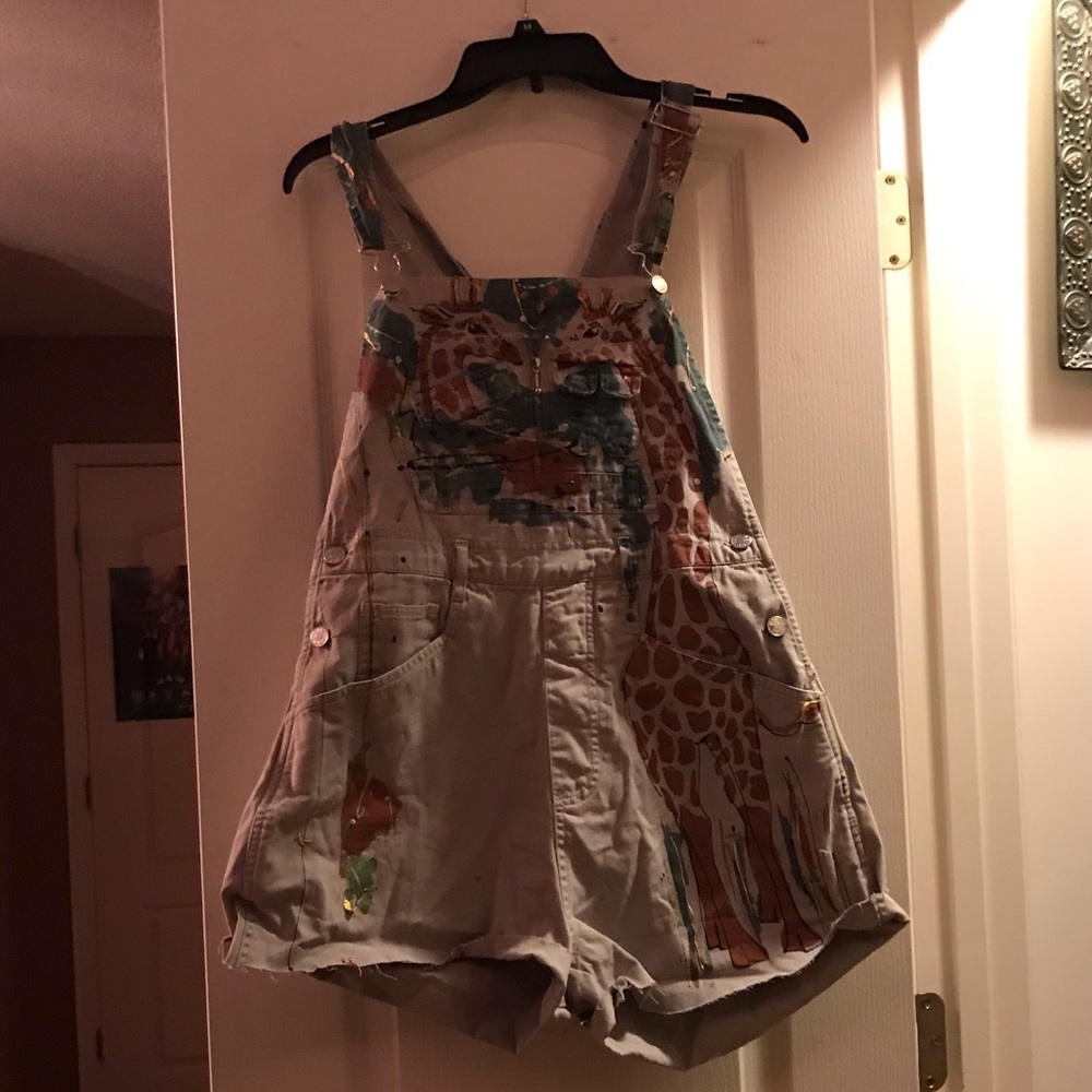 Short hand painted overalls
